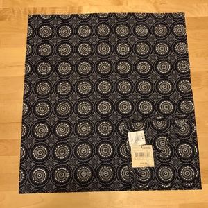 Lands End True Navy Medallion Print Scarf NWT